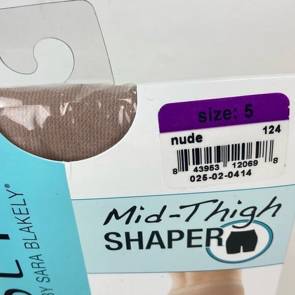 SPANX Assets by Sarah Blakely Hi-Waist Mid-Thigh Shaper Nude Color Tights
Size 5 - Picture 4 of 8